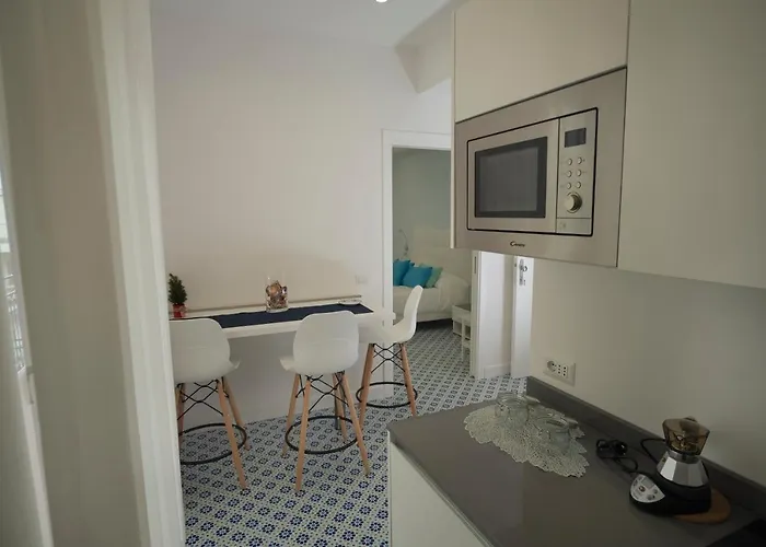 Bed and breakfast Domus Sole 4*