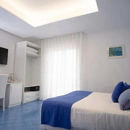 Bed and breakfast Domus Sole 4*