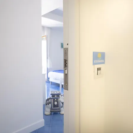 Domus Sole Couette-café 4*