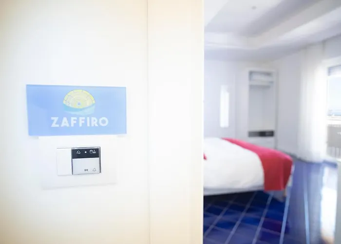 Domus Sole Bed & Breakfast 4*